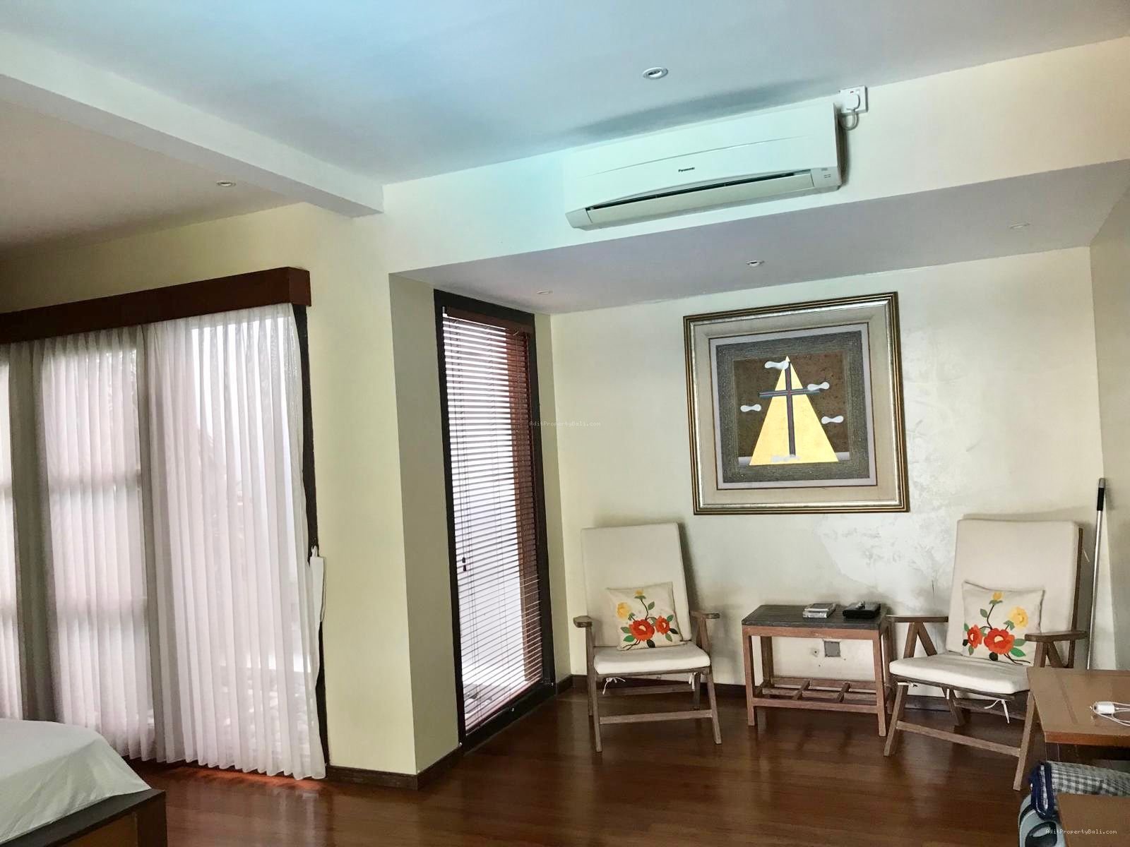 Rumah teras ayung denpasar timur