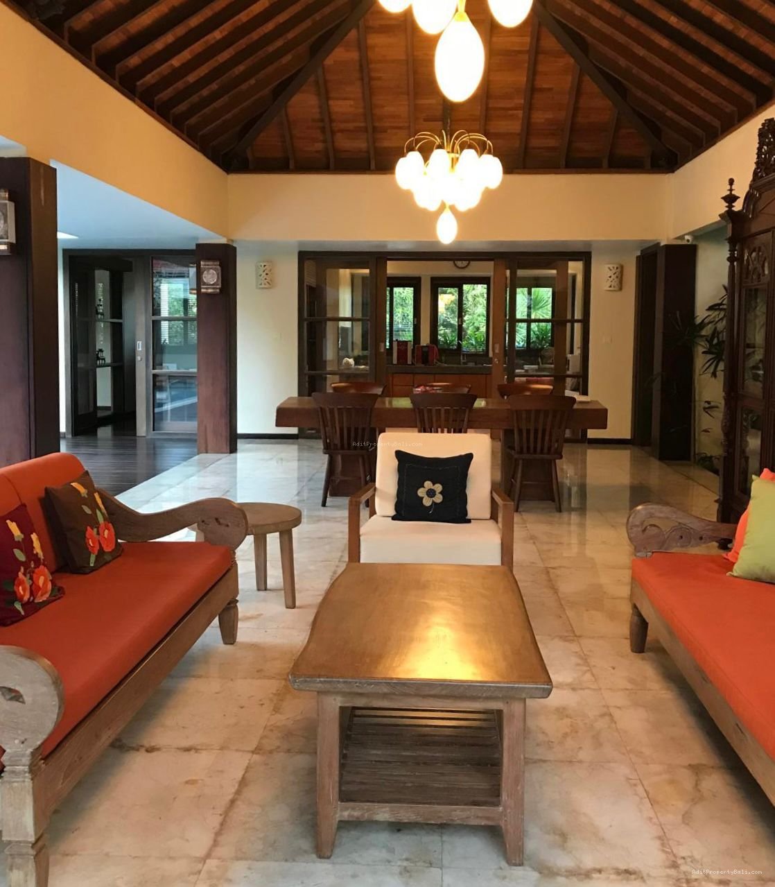 Rumah teras ayung denpasar timur