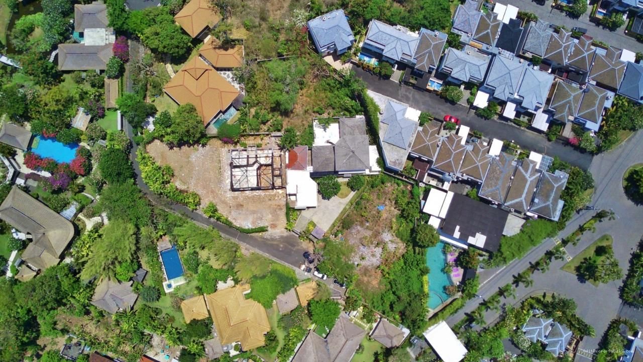 Tanah gedong sari taman mumbul nusa dua