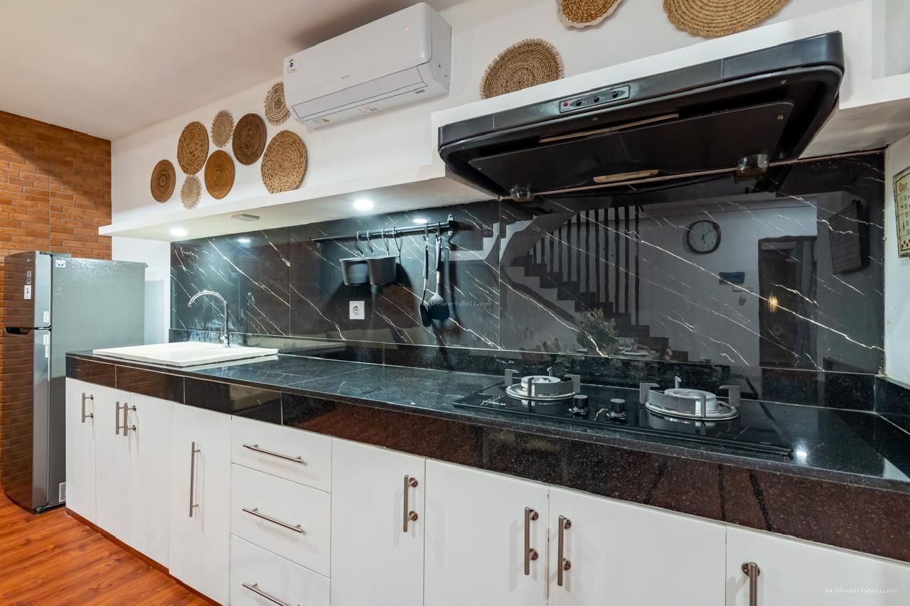 Villa tegal cupek kerobokan