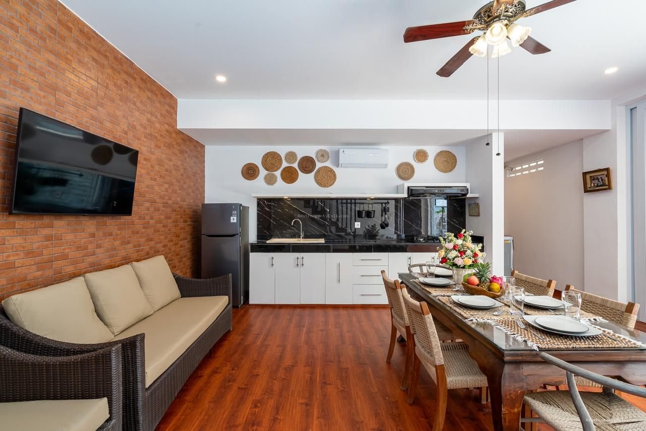 Villa tegal cupek kerobokan