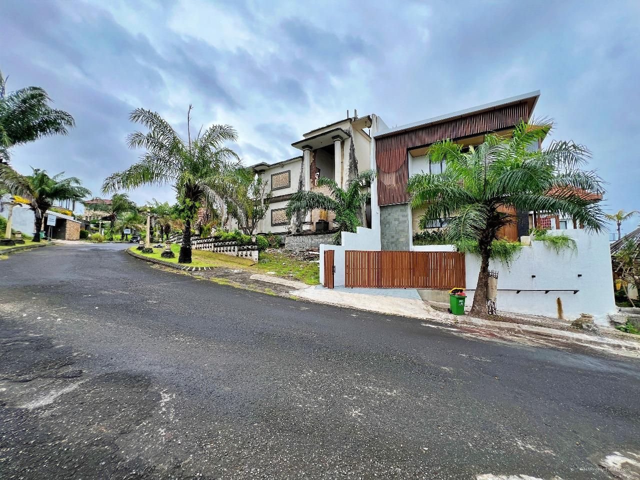 Tanah ocean view nusa dua