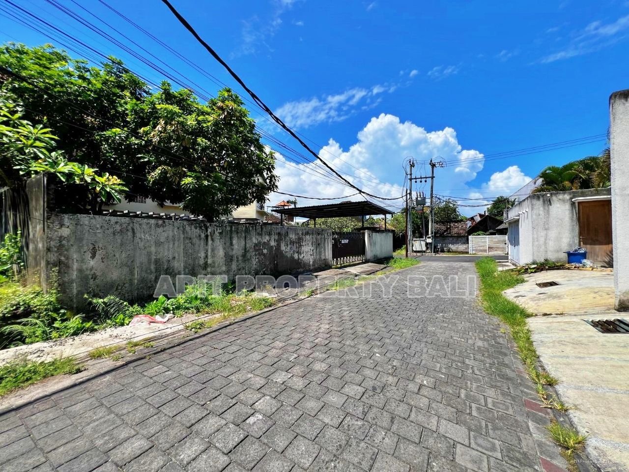 Tanah taman sari kerobokan