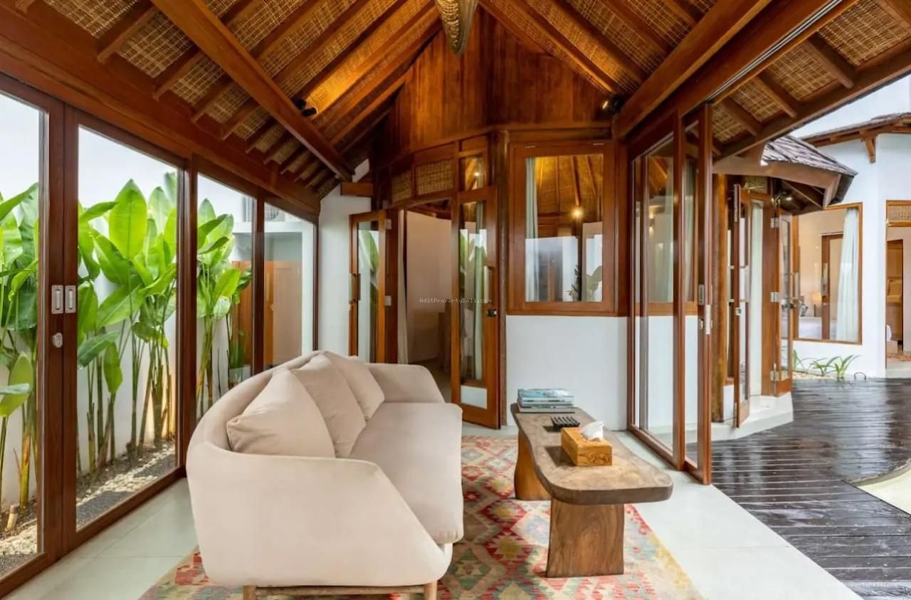 Villa pantai berawa canggu