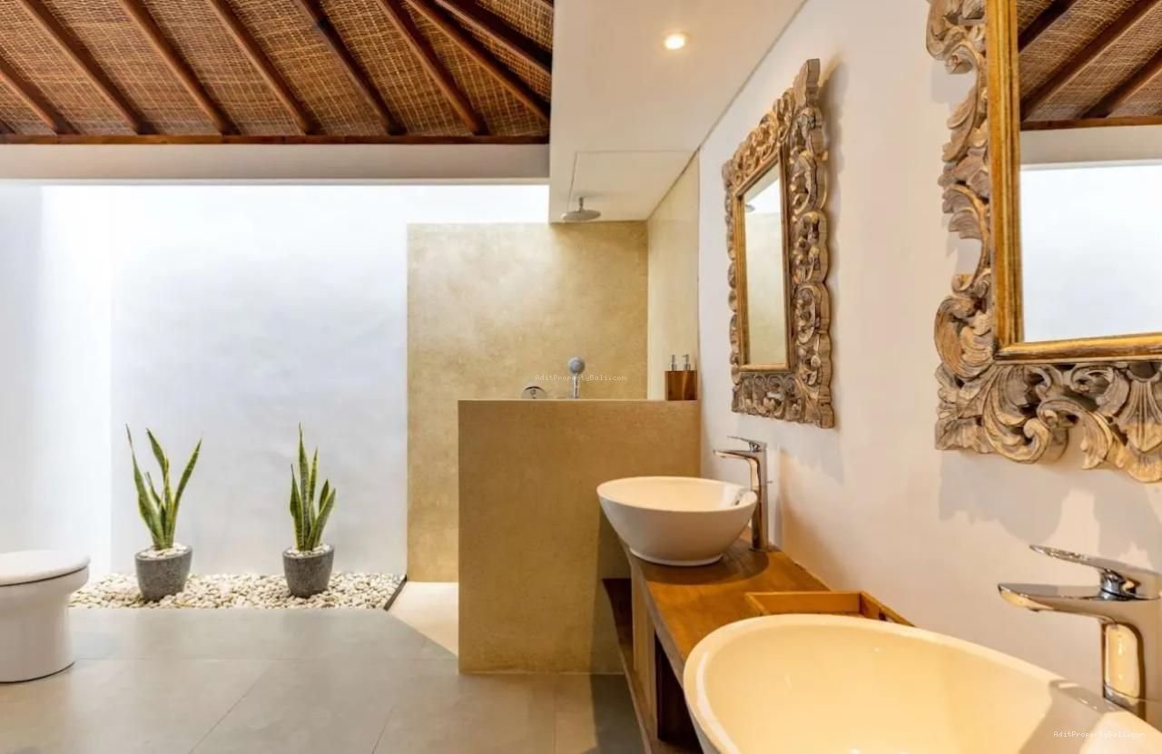 Villa pantai berawa canggu