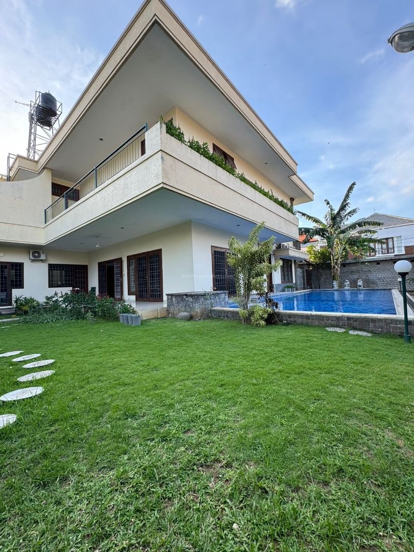 Rumah Tukad Ayung Renon Denpasar