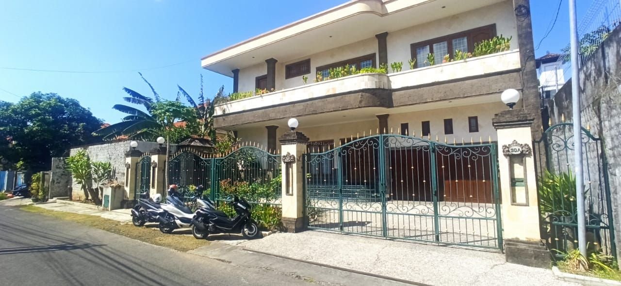 Rumah ciungwanara renon