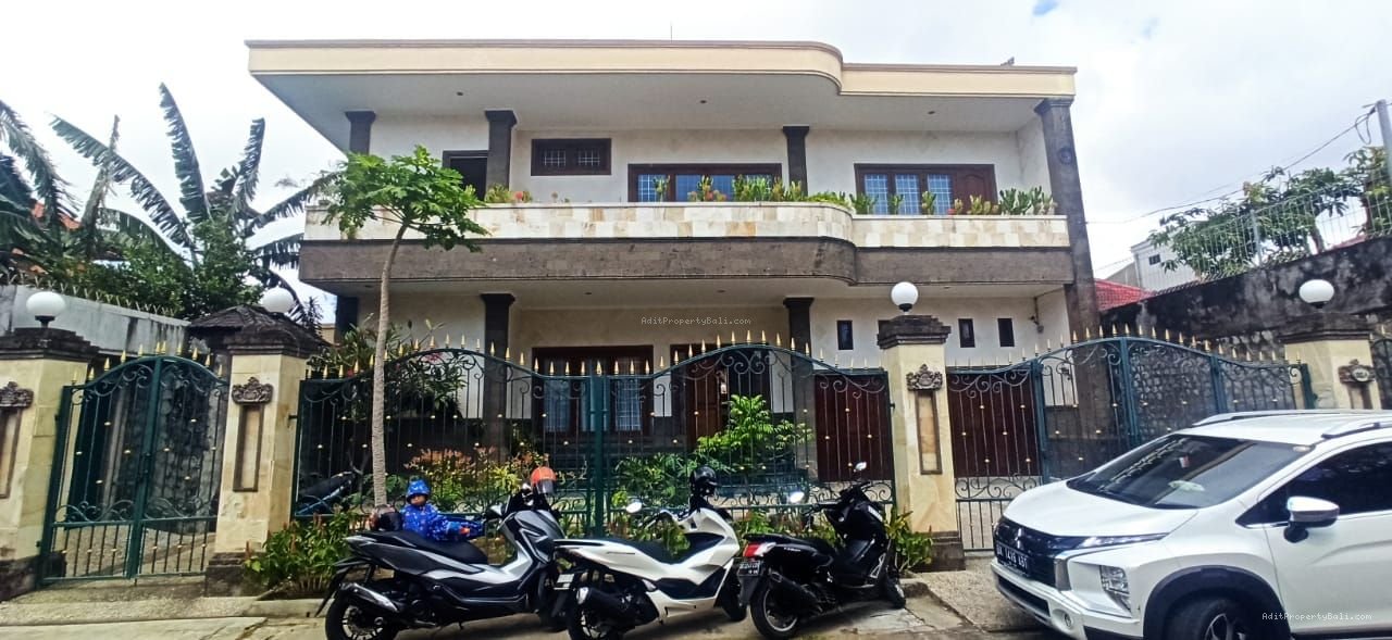 Rumah ciungwanara renon