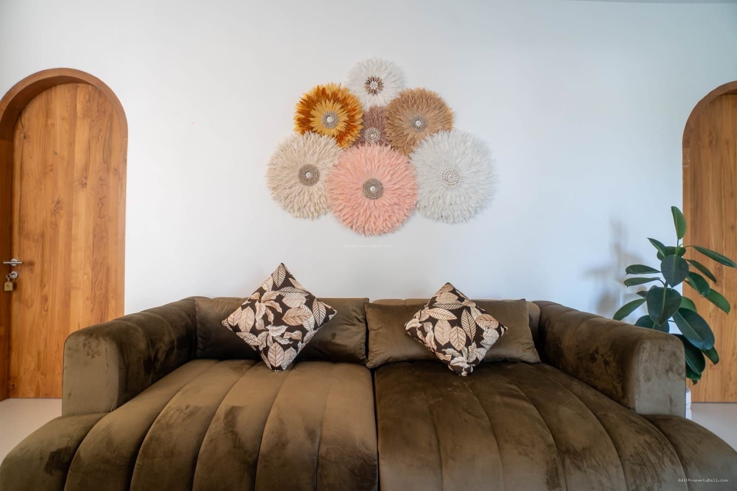 Brand New Villa Gunung Salak Kerobokan Badung