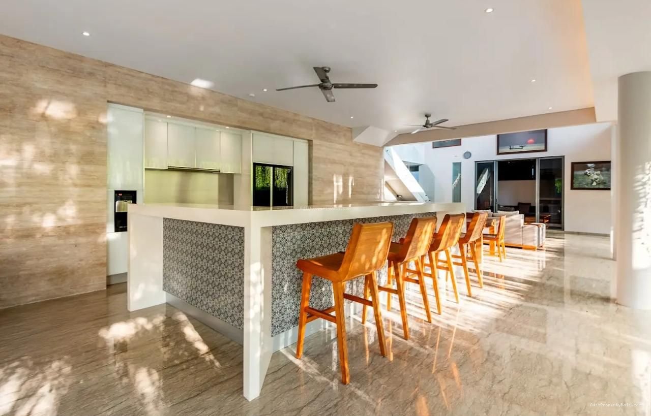 Villa modern kerobokan bali