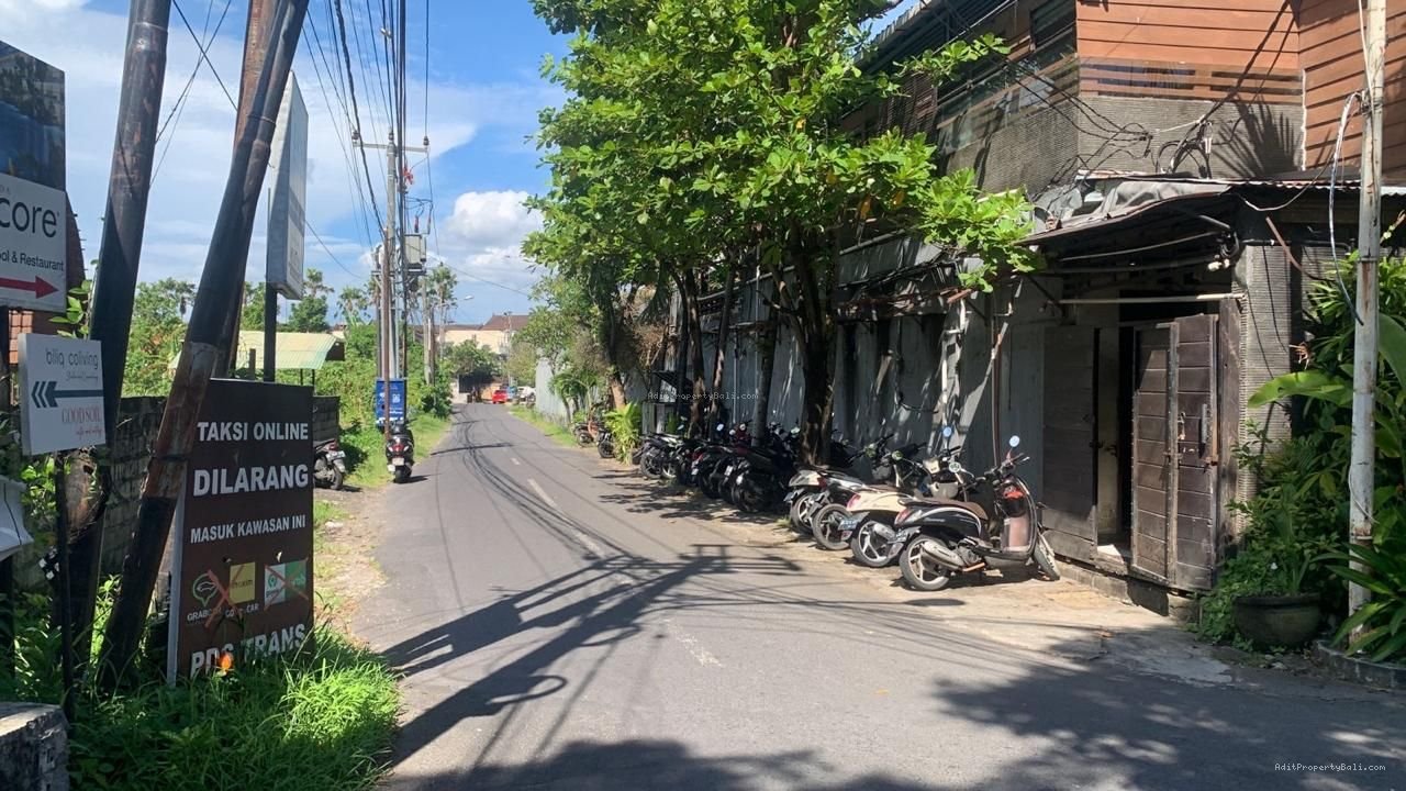 Tanah Dewi saraswati kuta