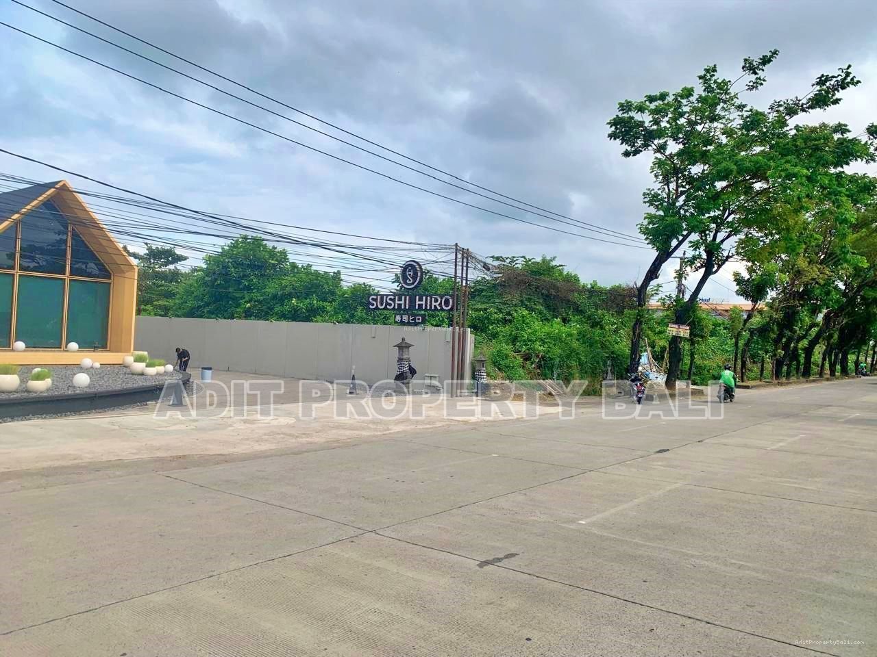 Tanah Raya Sunset road kuta bali