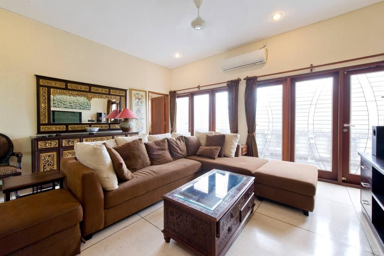 Villa berawa canggu bali