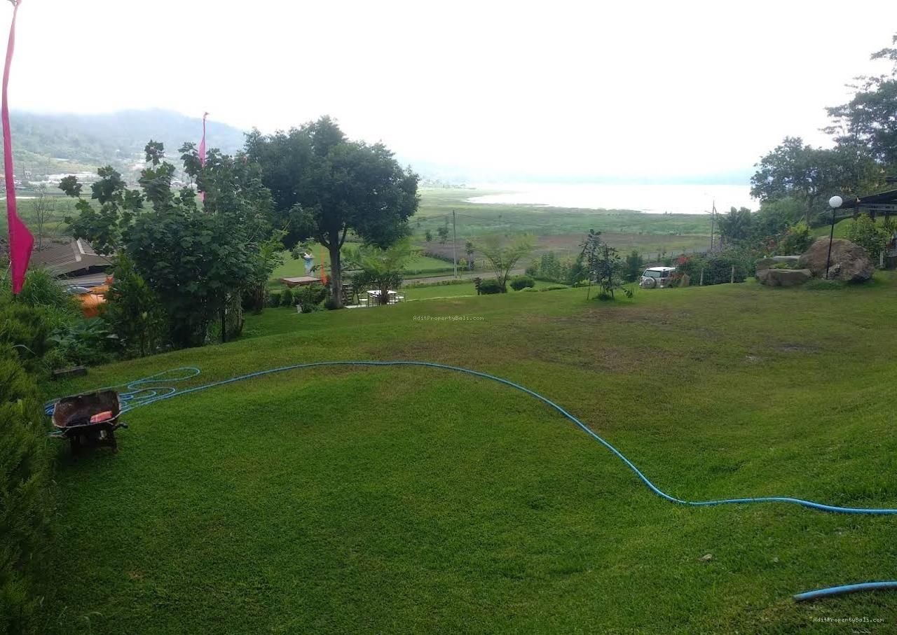 Tanah Full view Danau buyan bedugul