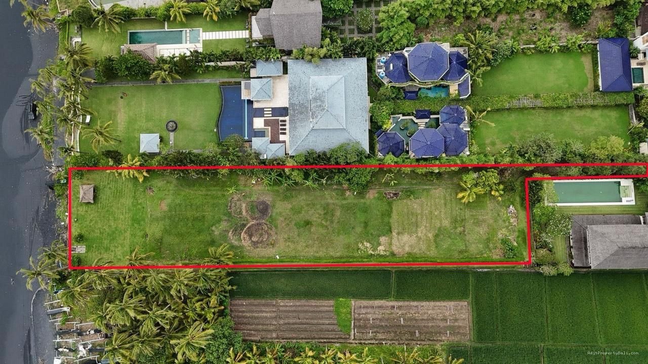 Tanah beach front pantai pasut tabanan bali