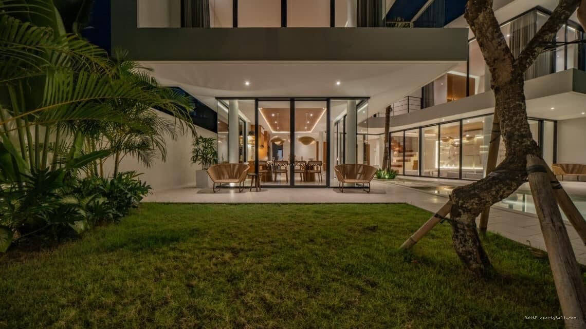 Villa Modern Umalas Kerobokan Badung