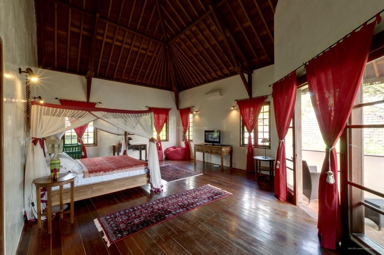 Villa Umalas Kerobokan Badung Bali