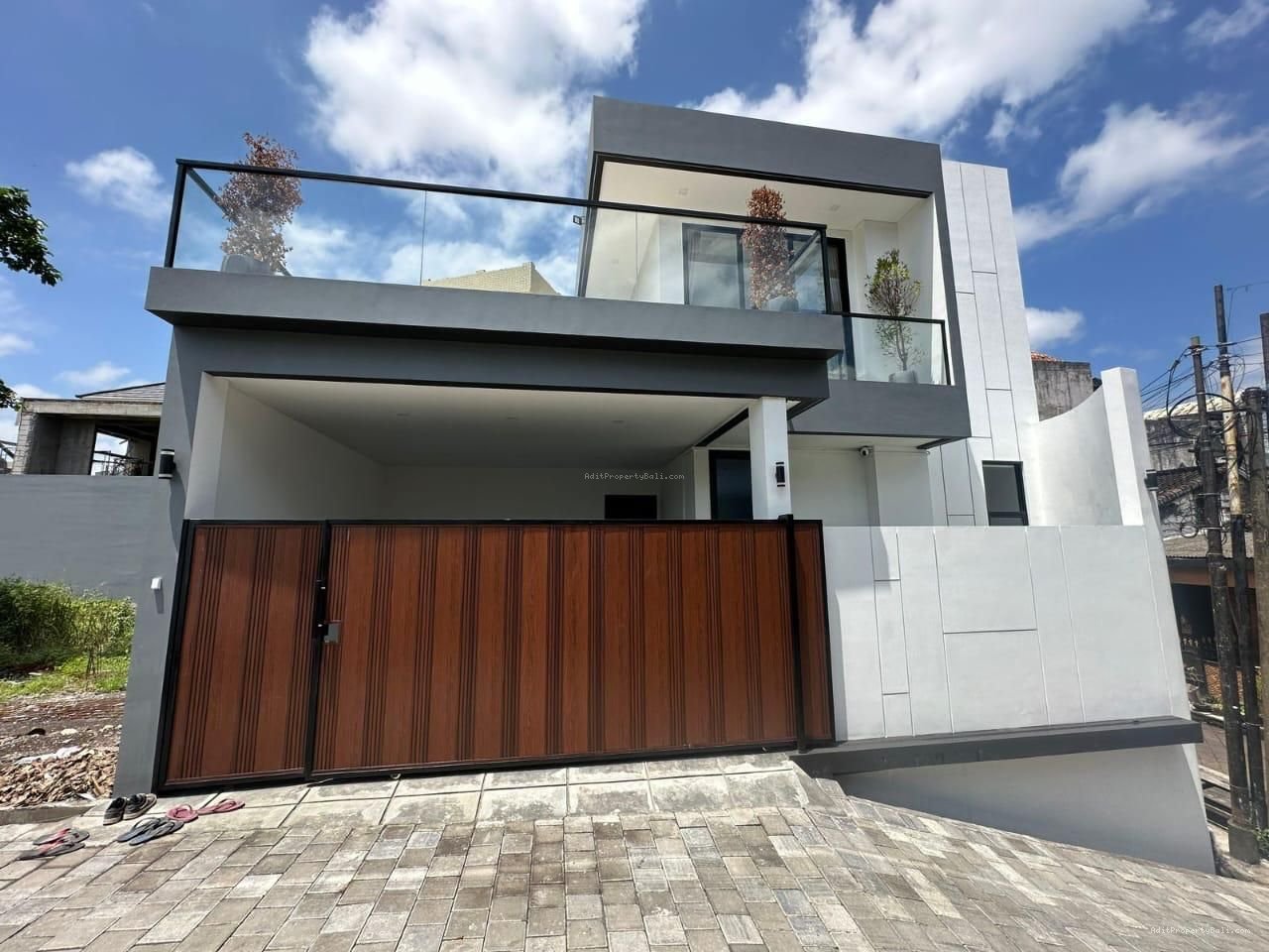 Brand New Villa Luxury Modern Berawa Canggu Badung