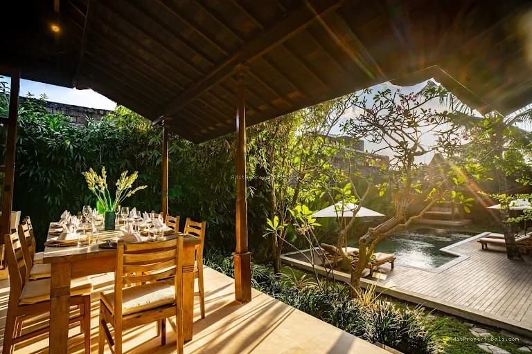 Villa Luxury Tropical Style Berawa Canggu Badung