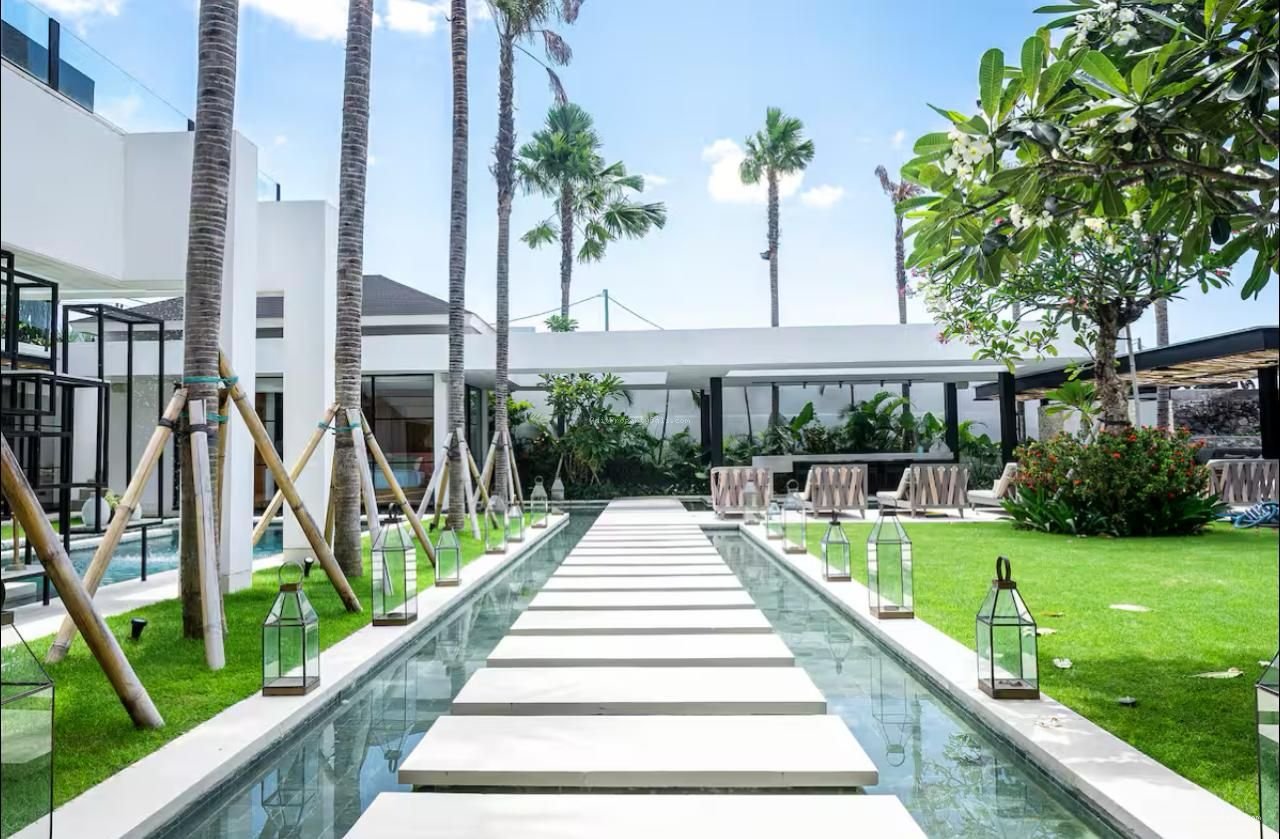 Villa modern Tumbak bayuh mengwi