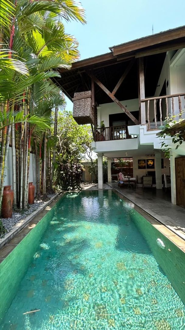 Villa pantai pererenan canggu