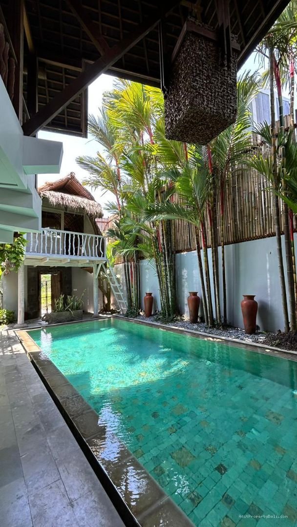 Villa pantai pererenan canggu