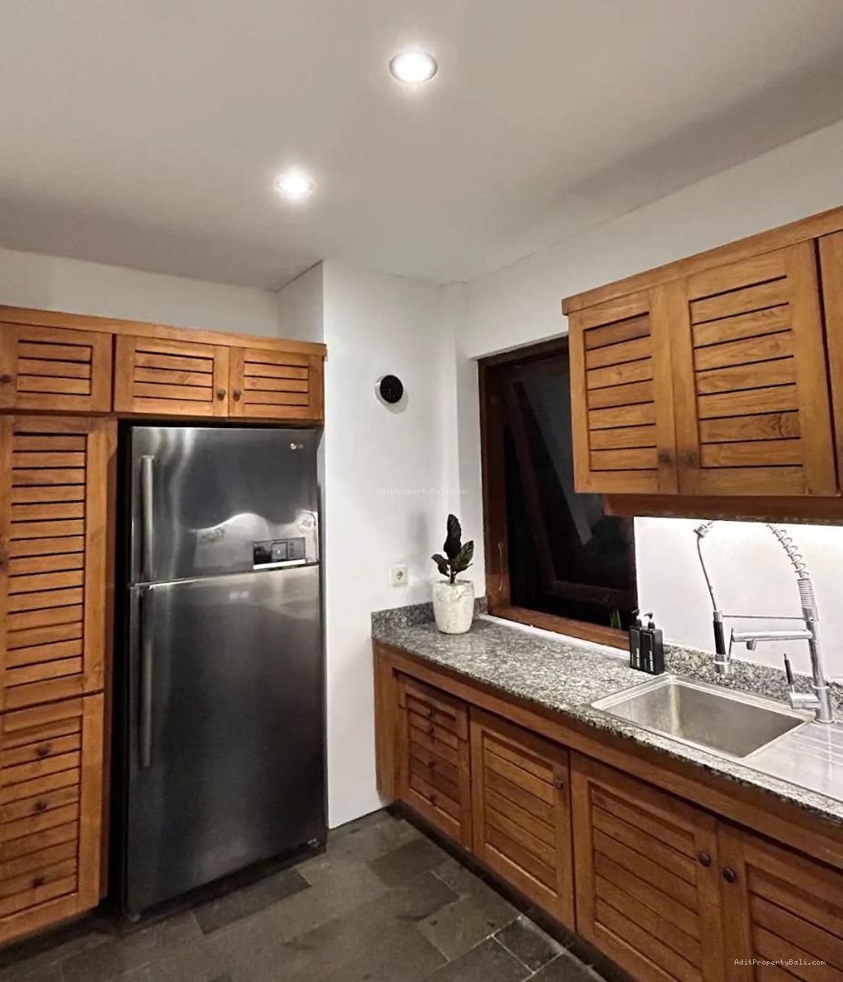 Villa pantai pererenan canggu