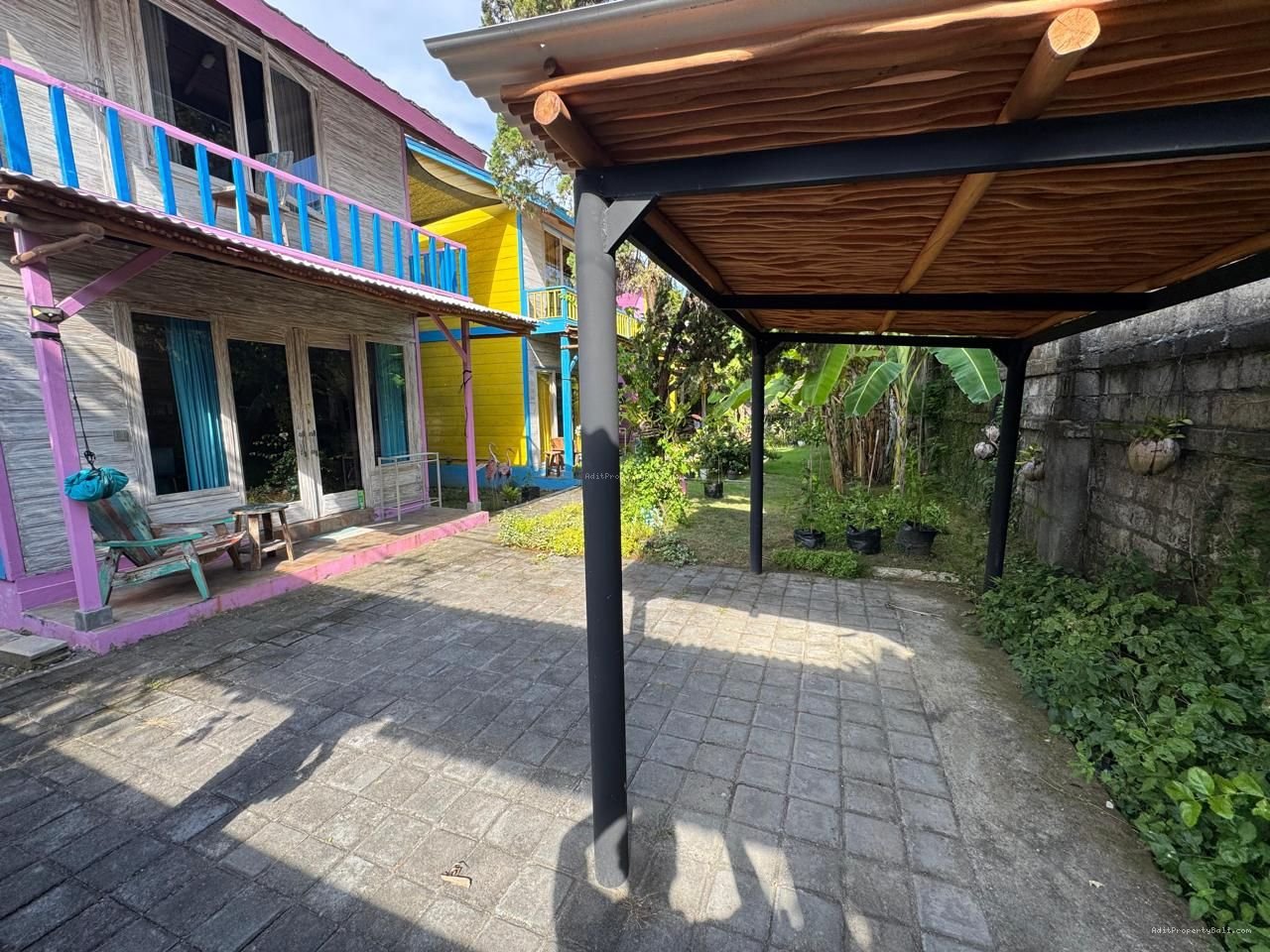 Tanah langka pantai mertasari sanur