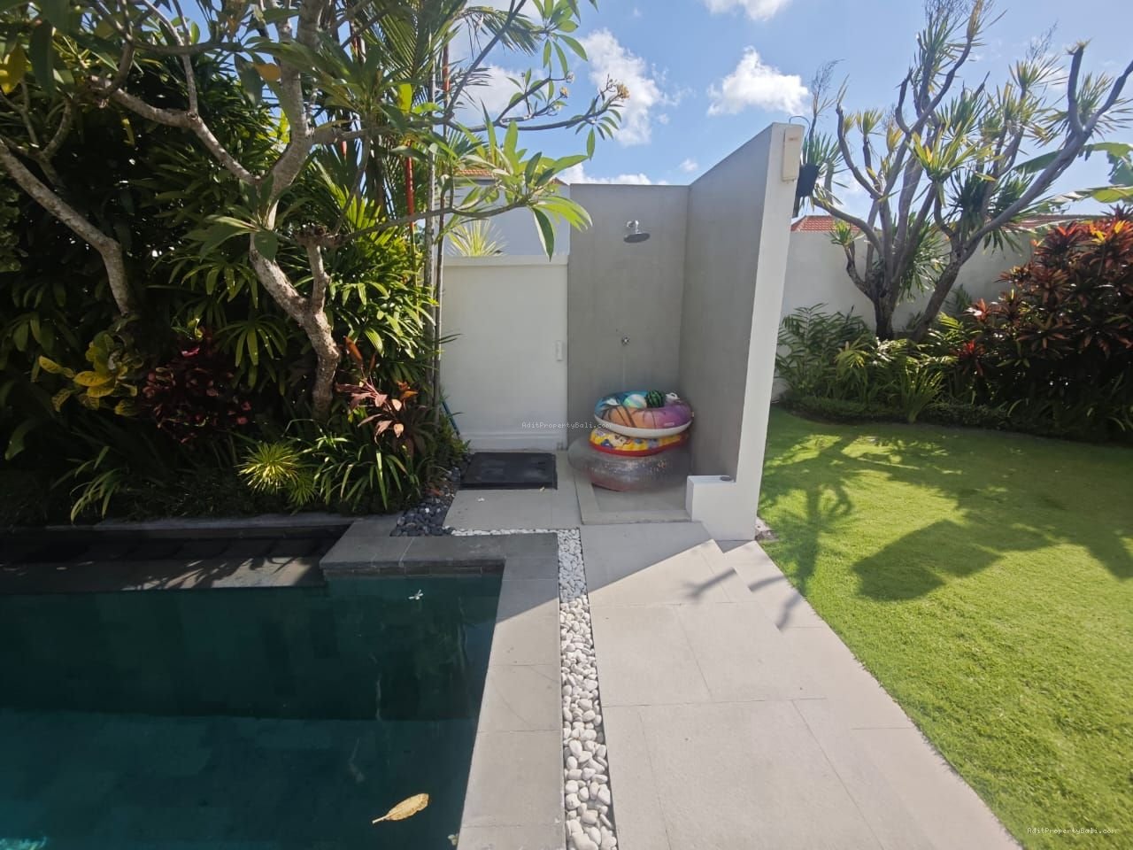 Villa view sawah berawa canggu