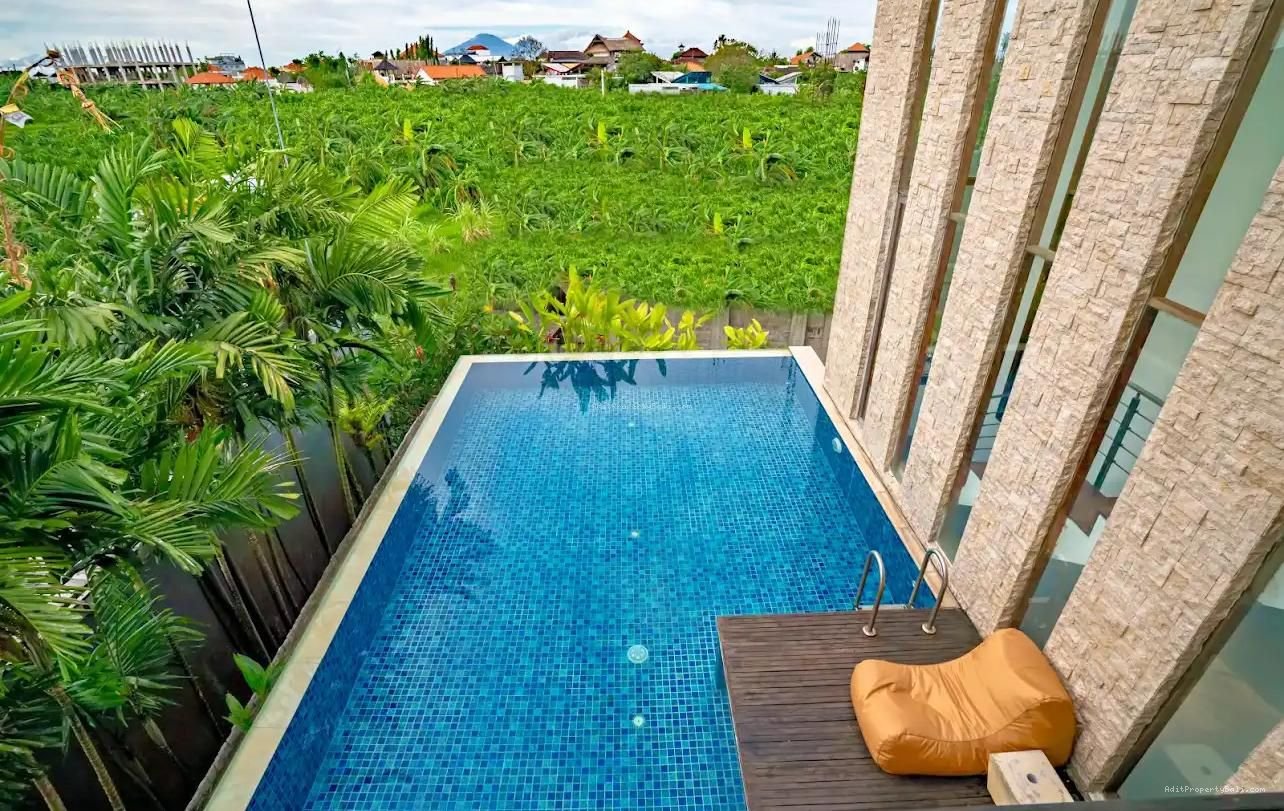 Villa tropical raya canggu badung bali