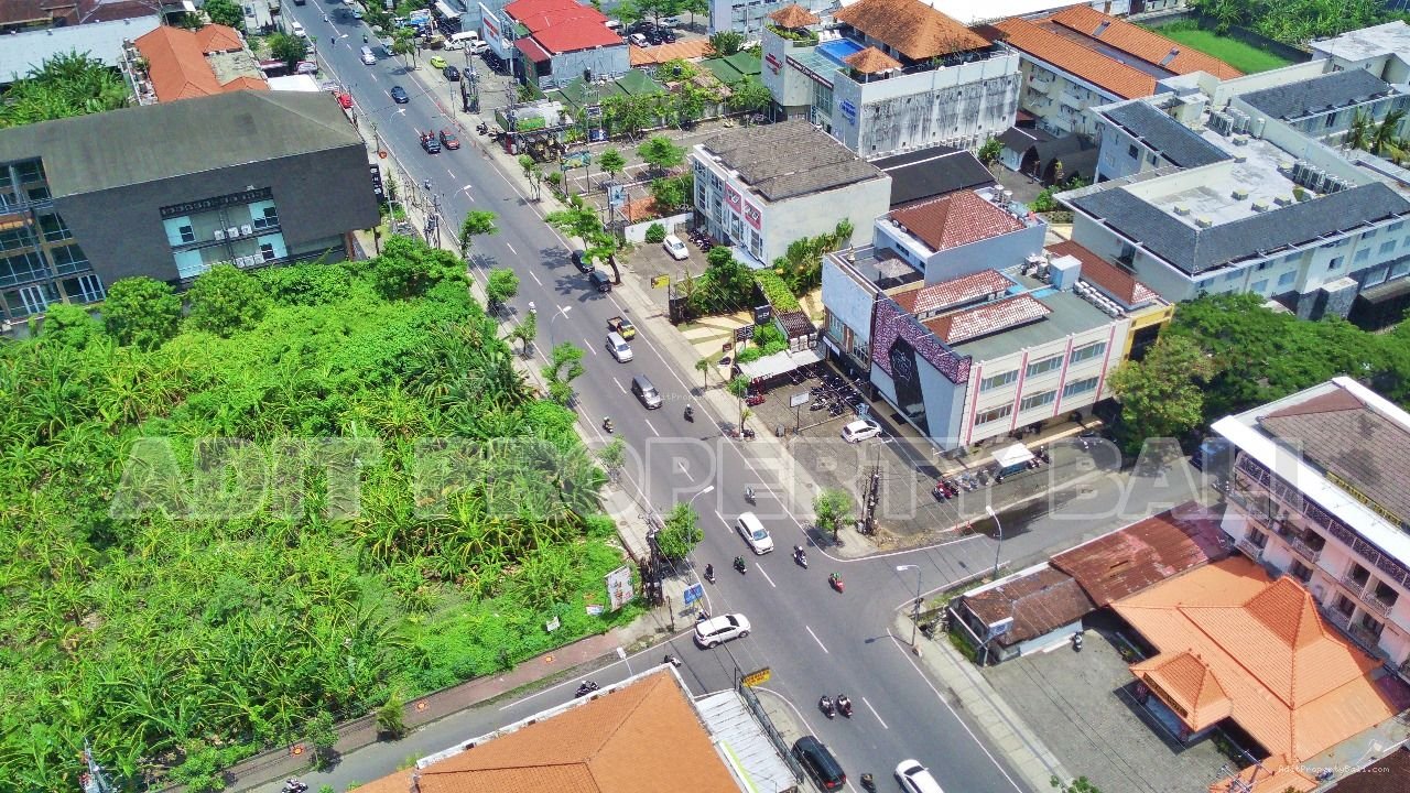 Tanah strategis dewi sri kuta