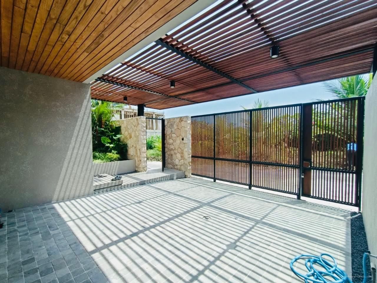 Villa modern tropical tumbak bayuh mengwi