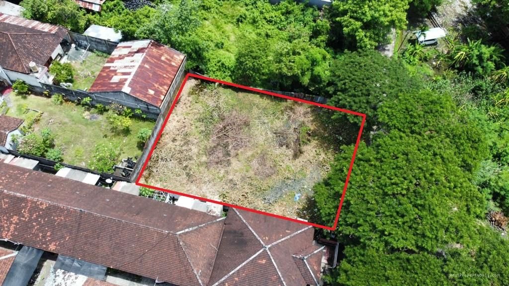 Tanah taman sari kerobokan bali