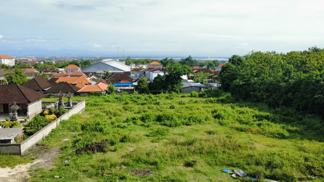 Tanah goa gong jimbaran