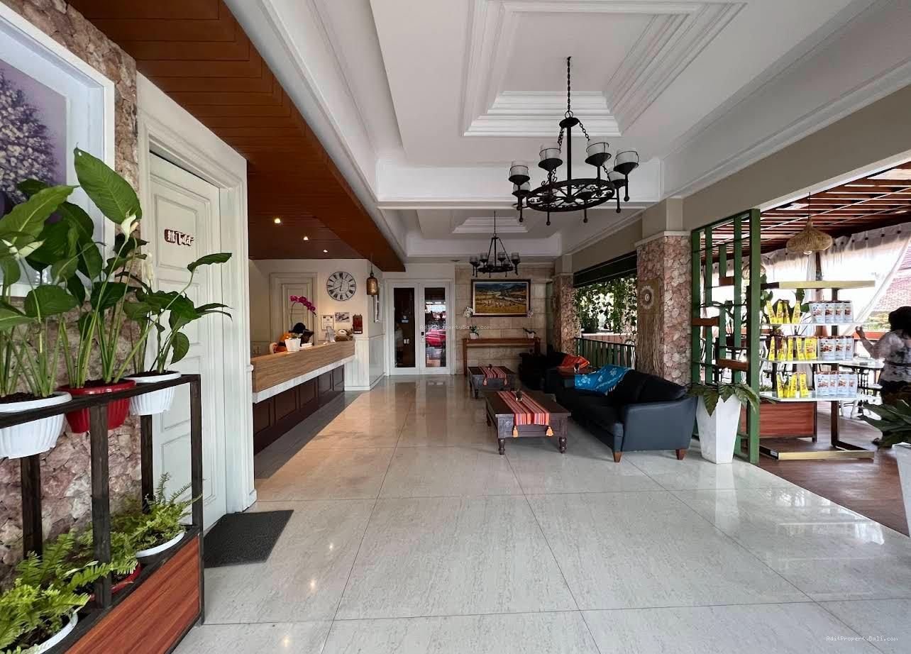 Hotel blambangan kuta bali