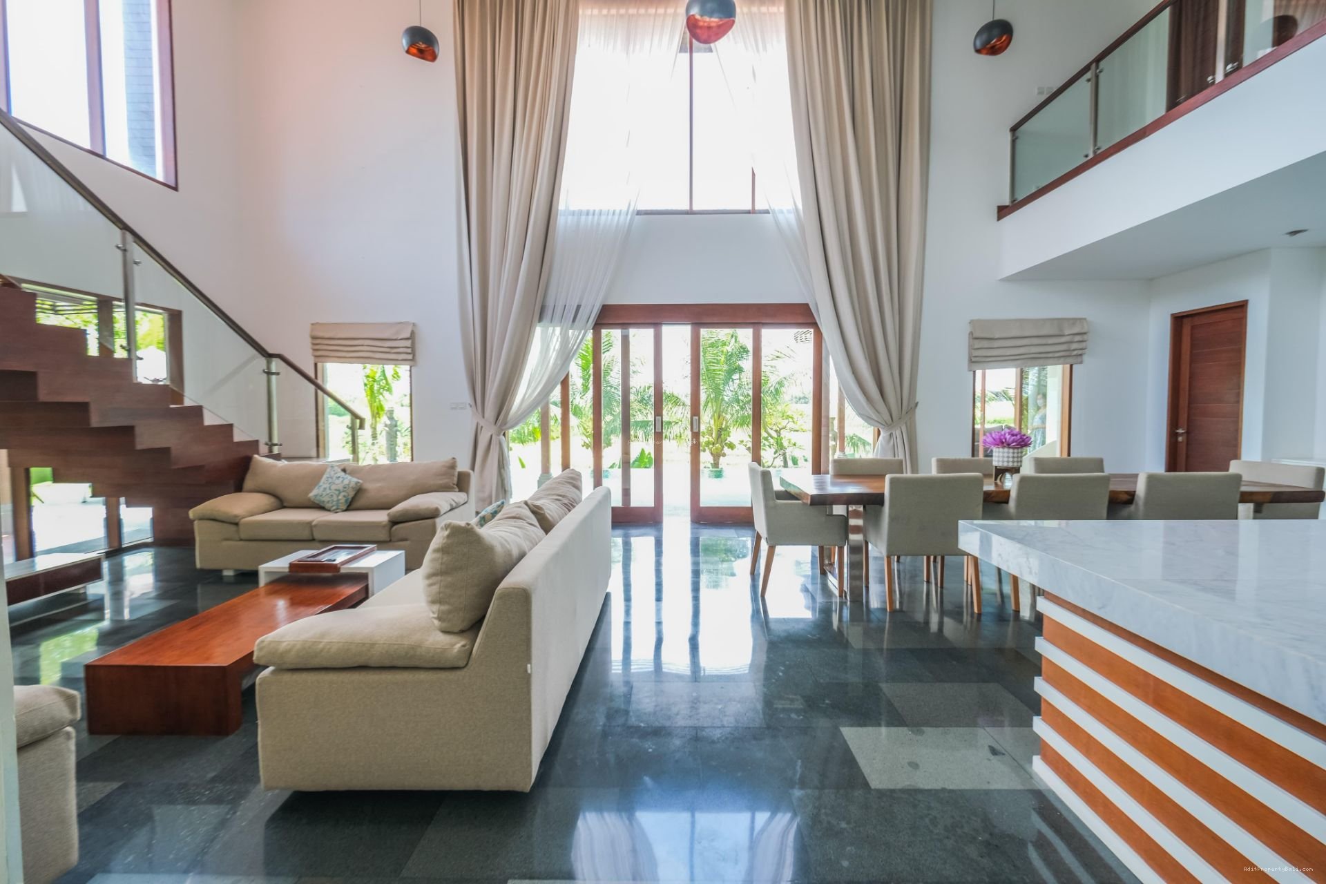 Villa Rice field view cemagi