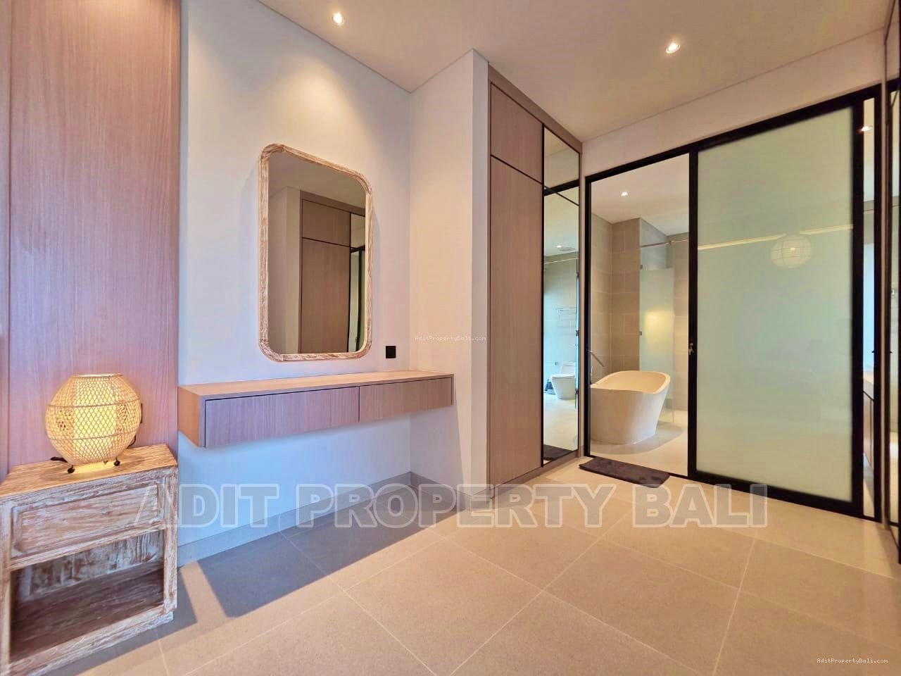 Brand New Villa Pantai Berawa Canggu Badung