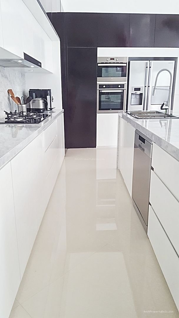 Villa modern Puri gading jimbaran