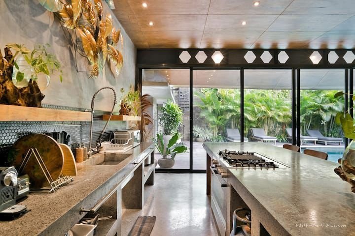 Villa modern pantai nelayan canggu