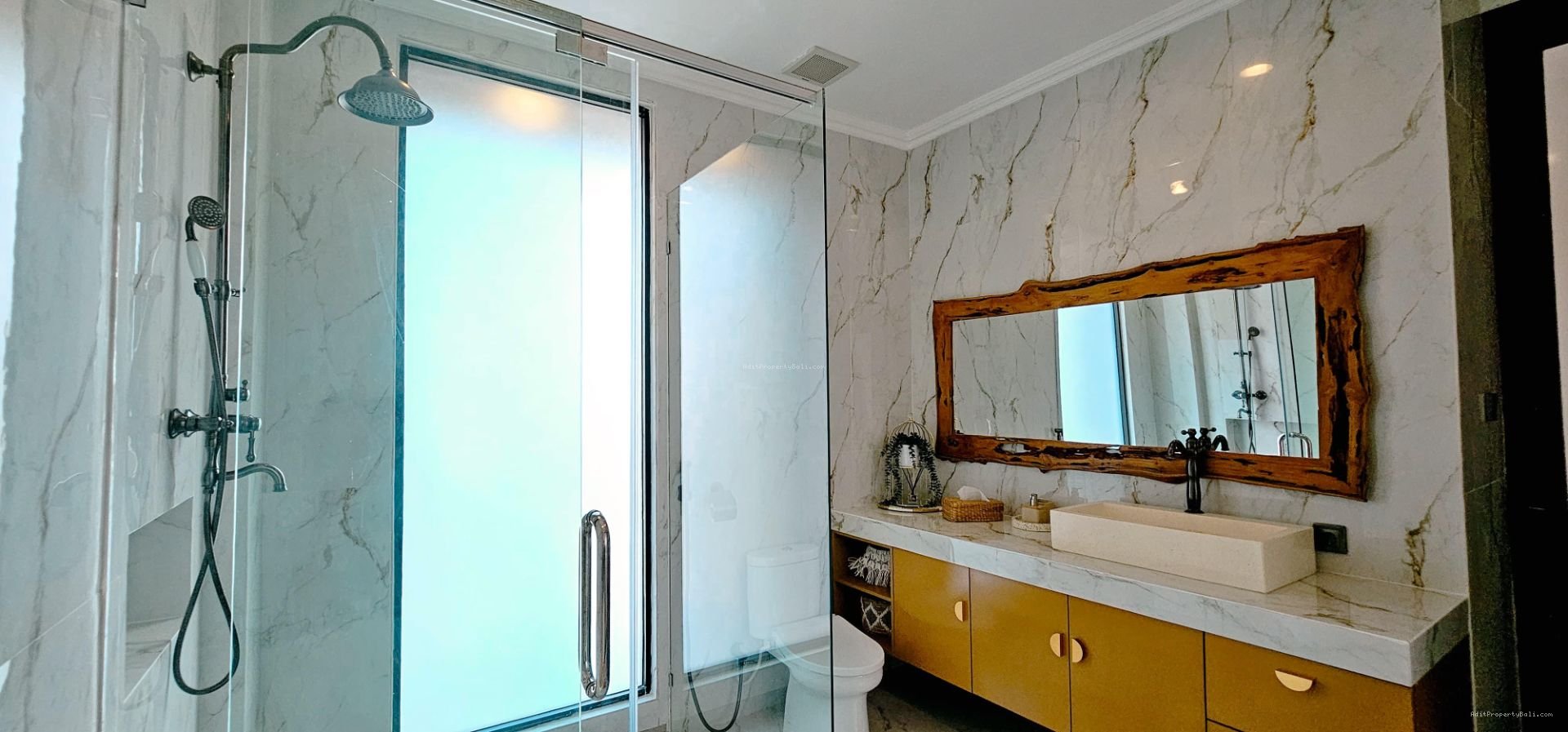 Brand new Villa kerobokan