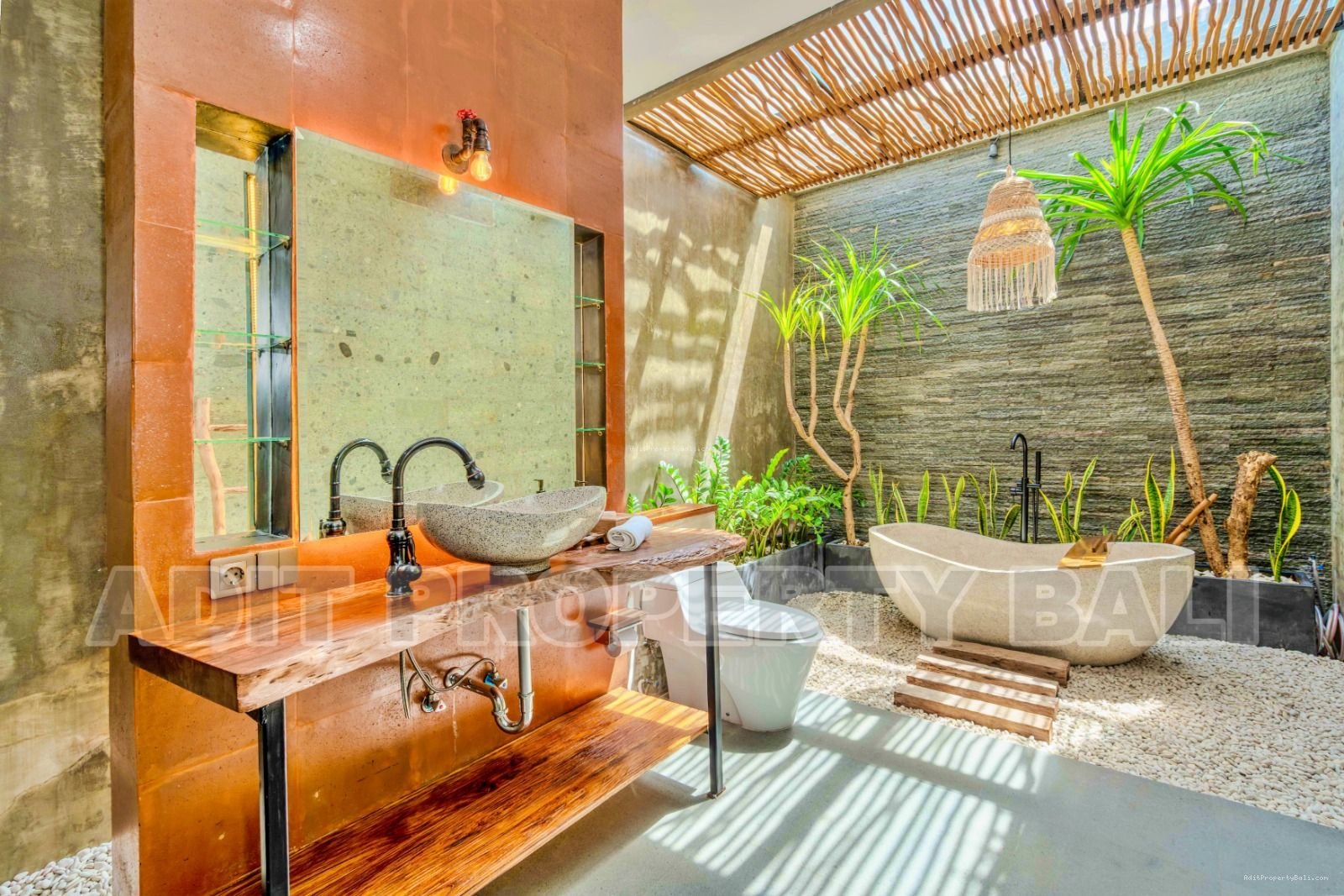 Villa Umalas Kerobokan Kuta Utara Badung Bali