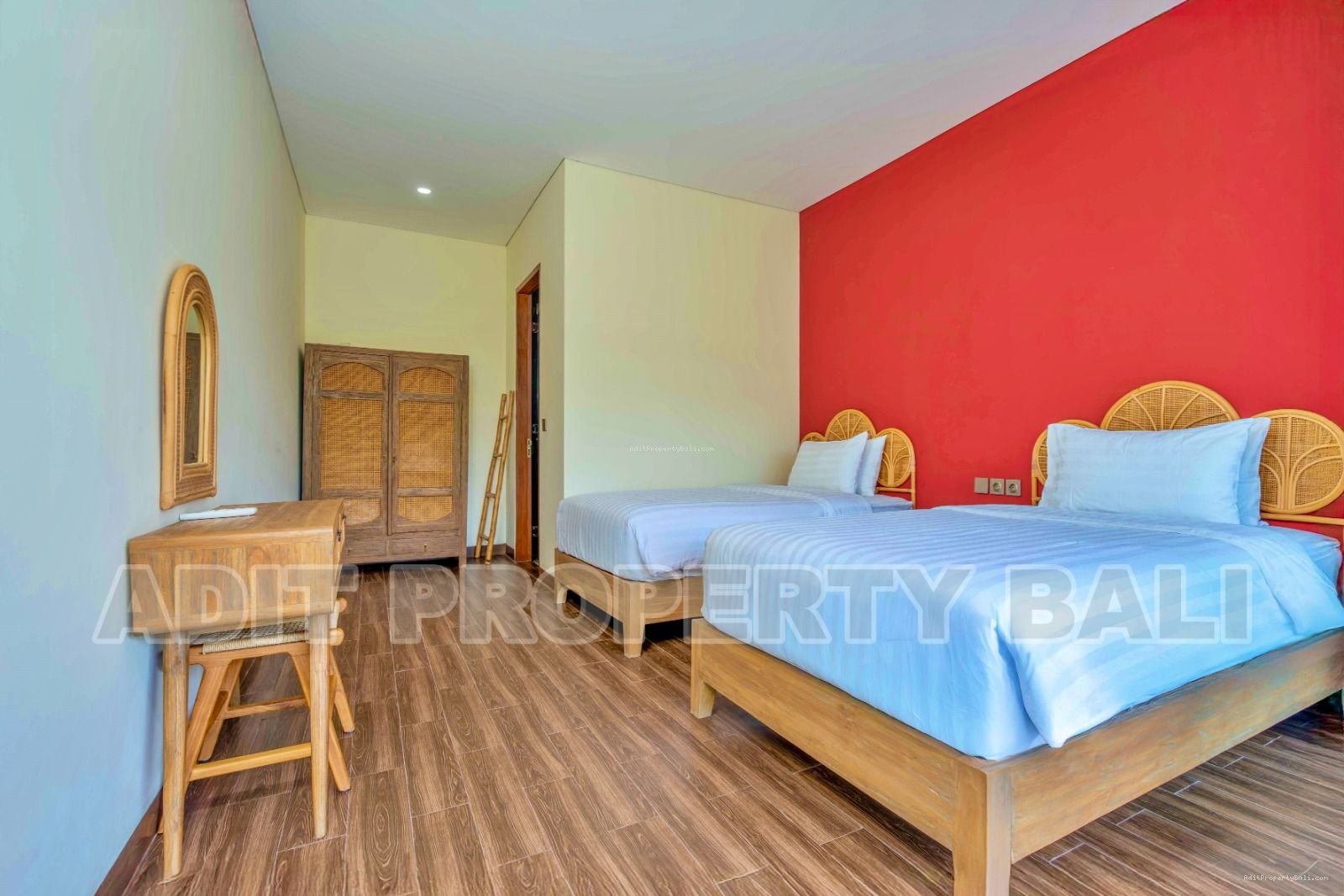 Villa Umalas Kerobokan Kuta Utara Badung Bali