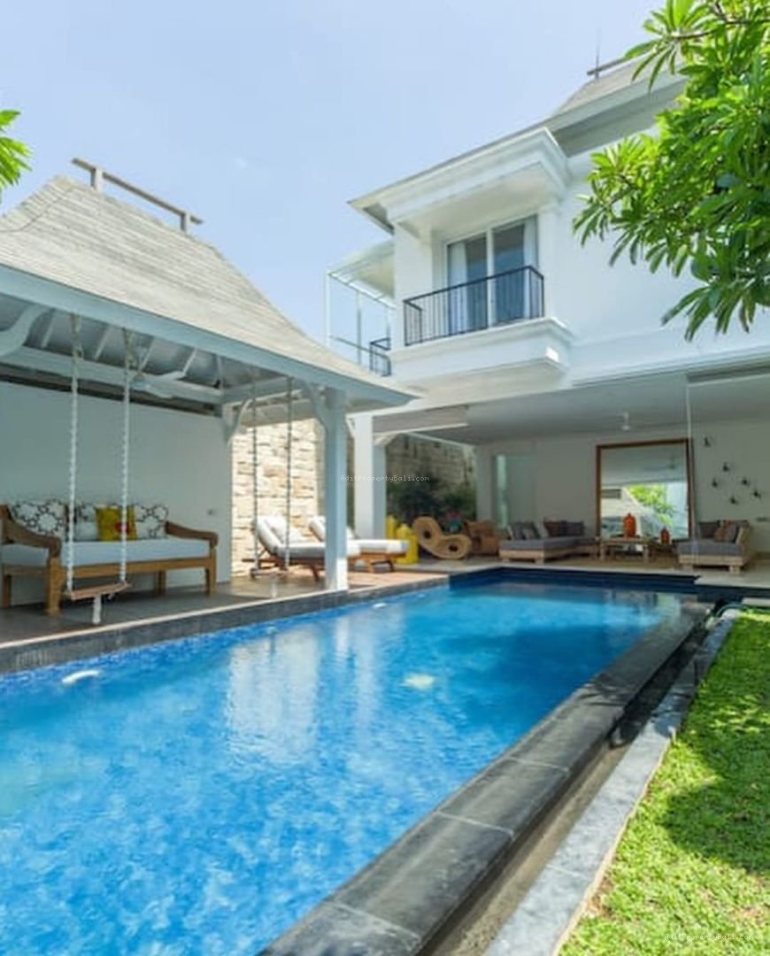 Villa Pantai Berawa Canggu Badung Bali