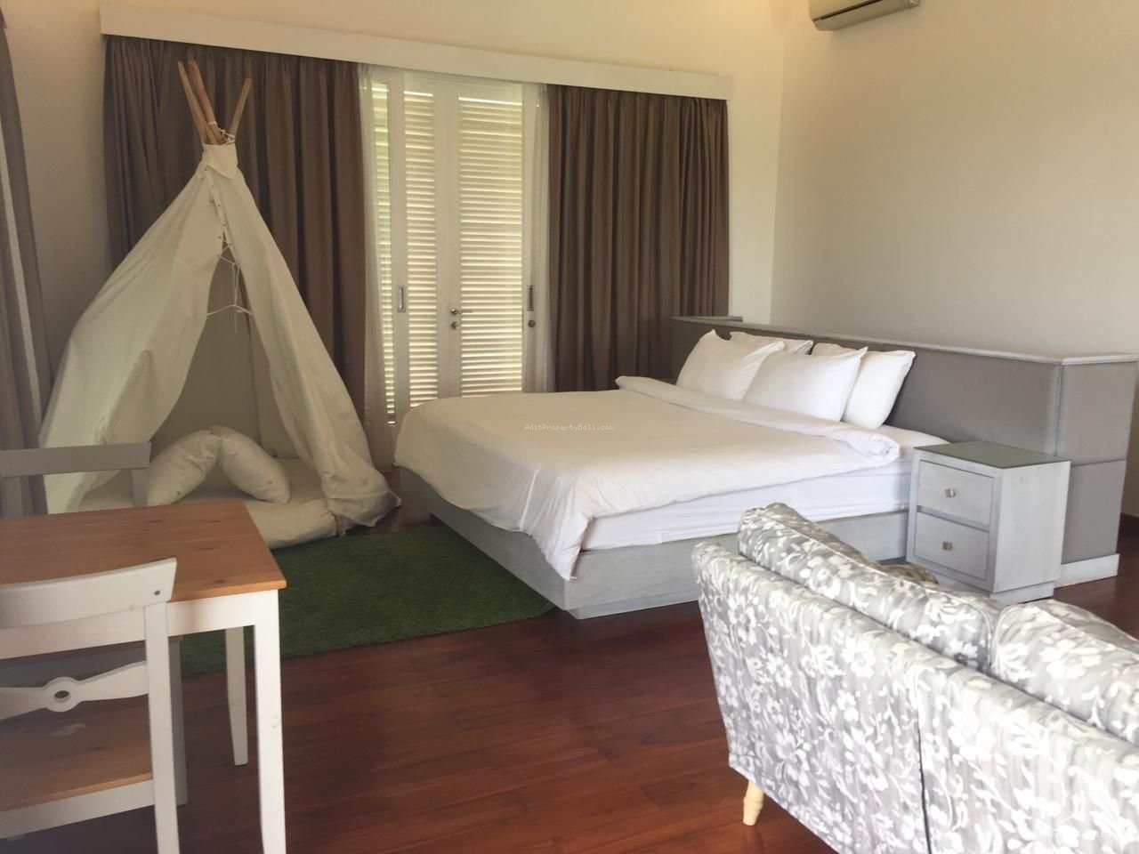 Villa Pantai Berawa Canggu Badung Bali