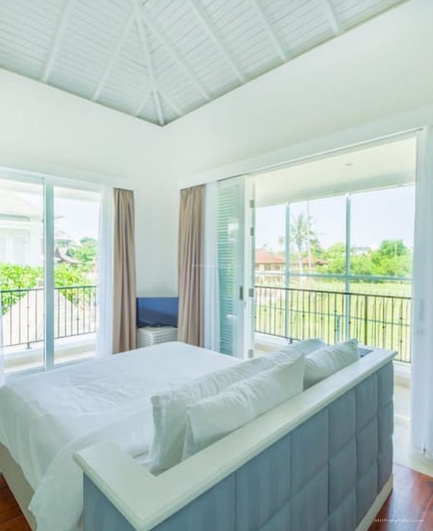 Villa Pantai Berawa Canggu Badung Bali
