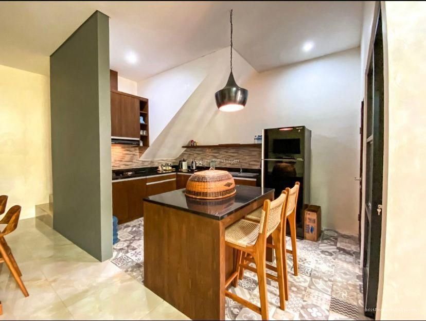 Rumah Kesambi Kerobokan Badung Bali