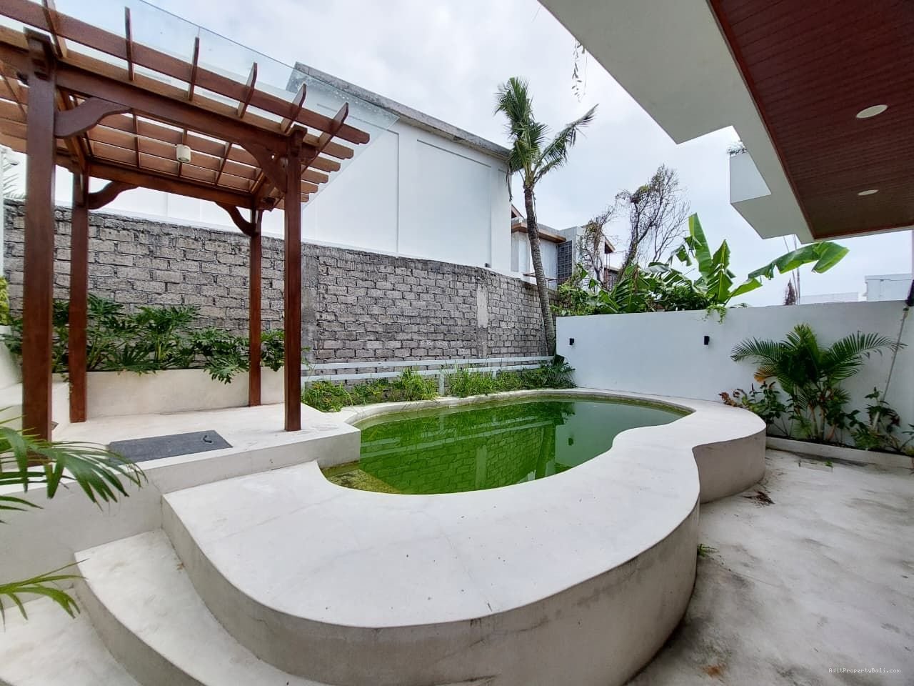 Villa Padonan Tibubeneng Canggu Badung