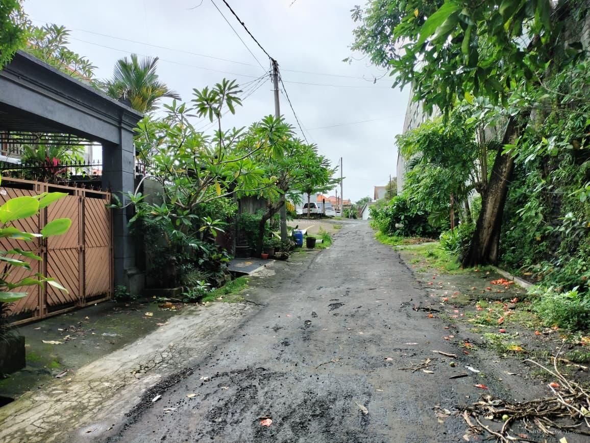 Tanah Dukuh Sari Penamparan Denpasar
