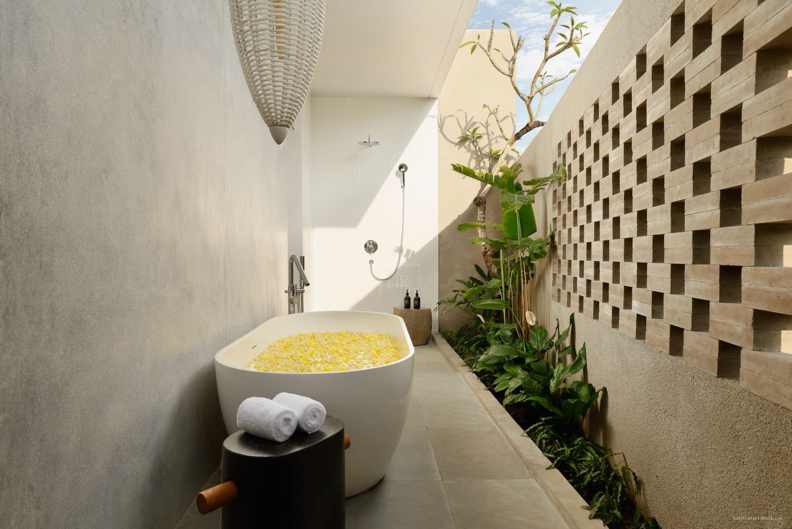 Brand New Villa Luxury Canggu Badung