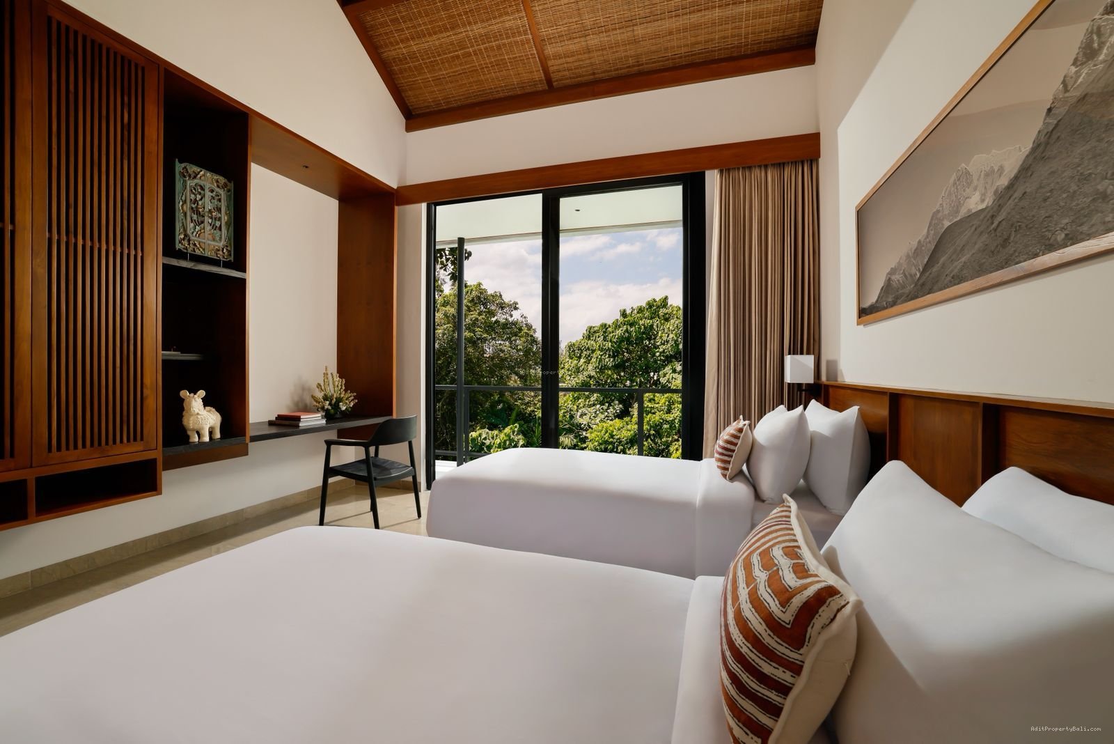 Brand New Villa Luxury Canggu Badung